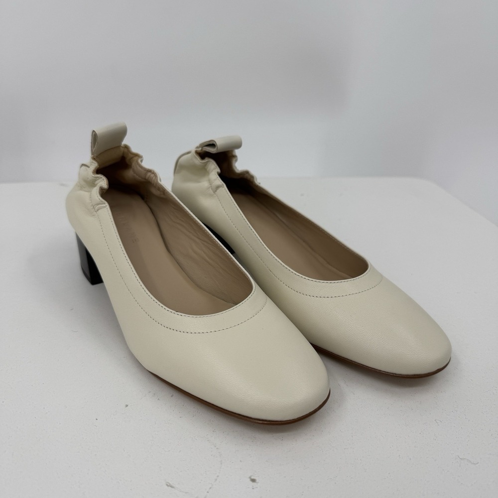 Everlane The Italian Leather Day Heel in Bone sz 5 Women's Elastic Back Comfort